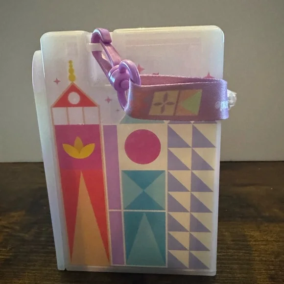 It's a Small World Tokyo Popcorn Bucket - Picture 3 of 9